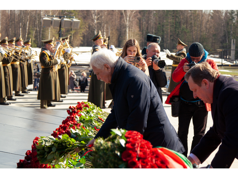 Борис Грызлов принял участие в акции памяти к 80-й годовщине трагедии в Хатыни.